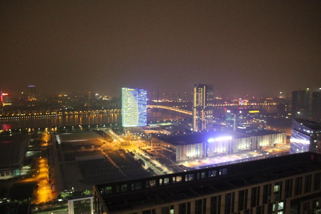 Slowcom-Xingyue Pa Zhou Apartment Гуанджоу Екстериор снимка